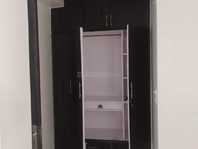 3 BHK Apartment in Sector 10 Dwarka for rent New Delhi. The reference number is 20106538
