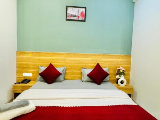 3 BHK Apartment in Sector 10 Dwarka for resale New Delhi. The reference number is 19170730