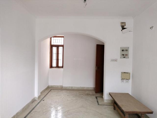 3 BHK Apartment in Sector 18 Dwarka for resale New Delhi. The reference number is 20381824