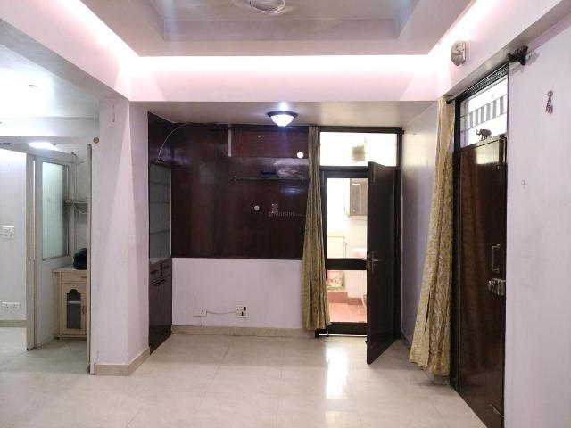 3 BHK Apartment in Sector 3 Dwarka for resale New Delhi. The reference number is 20398464