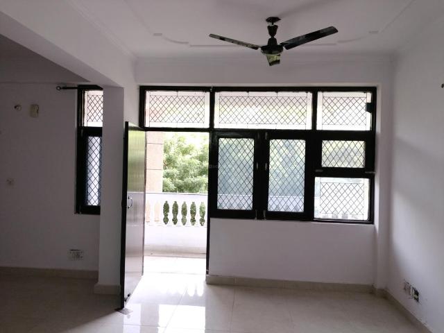 3 BHK Apartment in Sector 10 Dwarka for resale New Delhi. The reference number is 21238089