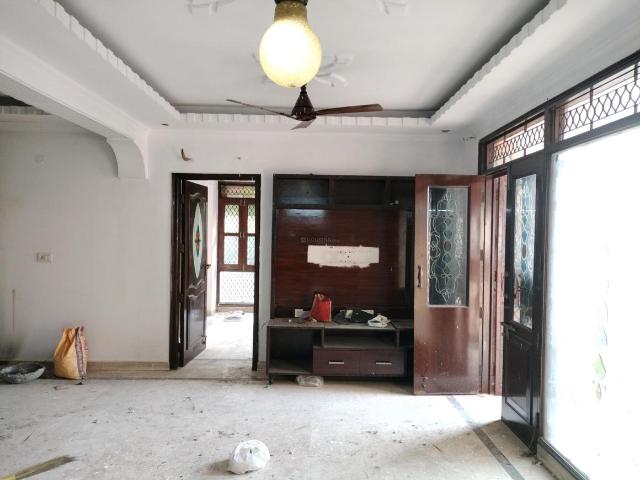 3 BHK Apartment in Sector 10 Dwarka for resale New Delhi. The reference number is 21303003