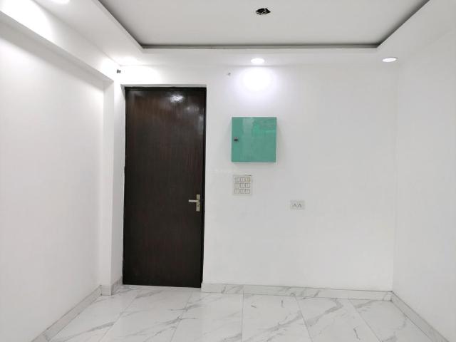 3 BHK Apartment in Sector 10 Dwarka for resale New Delhi. The reference number is 21315391