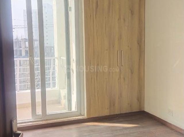 3 BHK Apartment in Sector 110 for rent Noida. The reference number is 20117569