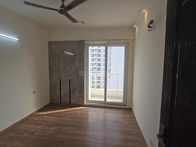 3 BHK Apartment in Sector 110 for rent Noida. The reference number is 20782977