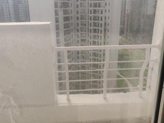 3 BHK Apartment in Sector 110 for rent Noida. The reference number is 20965325