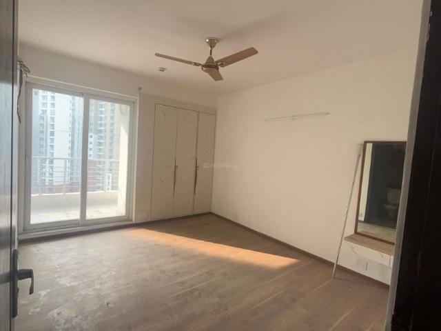 3 BHK Apartment in Sector 110 for rent Noida. The reference number is 20912719