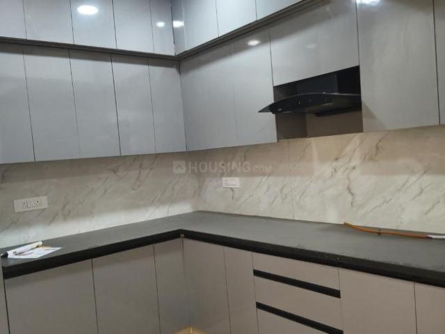 3 BHK Apartment in Sector 110 for rent Noida. The reference number is 21152060