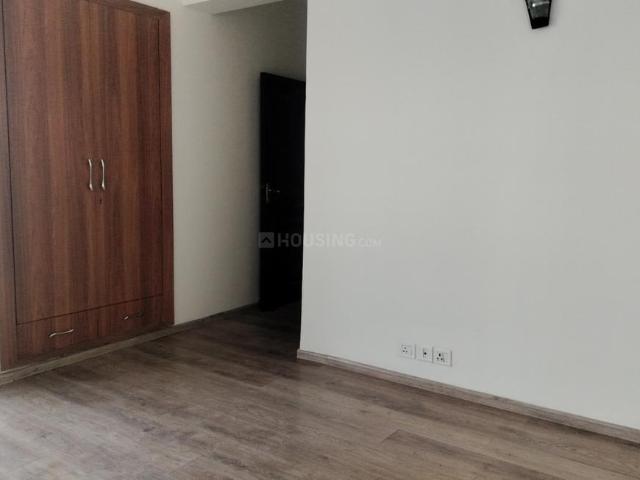 3 BHK Apartment in Sector 110 for resale Noida. The reference number is 21178090
