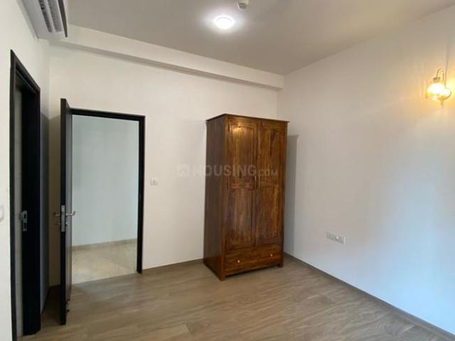 3 BHK Apartment in Sector 111 for rent Gurgaon. The reference number is 21070611