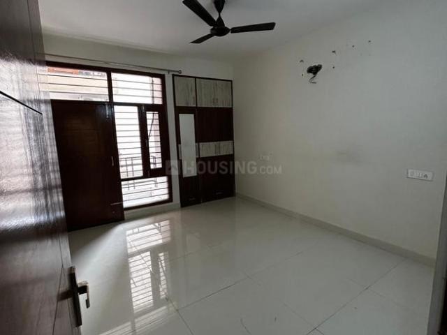 3 BHK Apartment in Sector 117 for rent Mohali. The reference number is 19516300