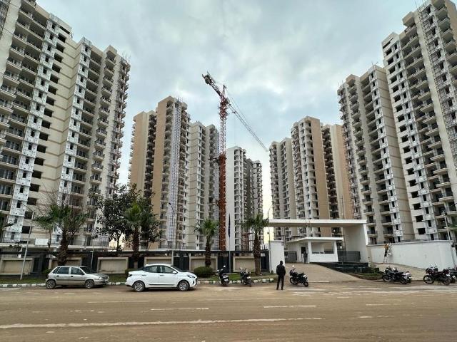 3 BHK Apartment in Sector 117 for resale Mohali. The reference number is 20762061