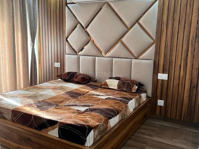 3 BHK Apartment in Sector 118 for rent Mohali. The reference number is 18379407