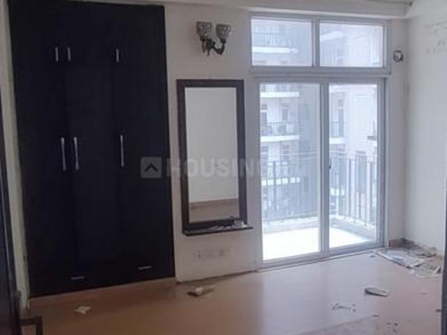 3 BHK Apartment in Sector 119 for resale Noida. The reference number is 21079032