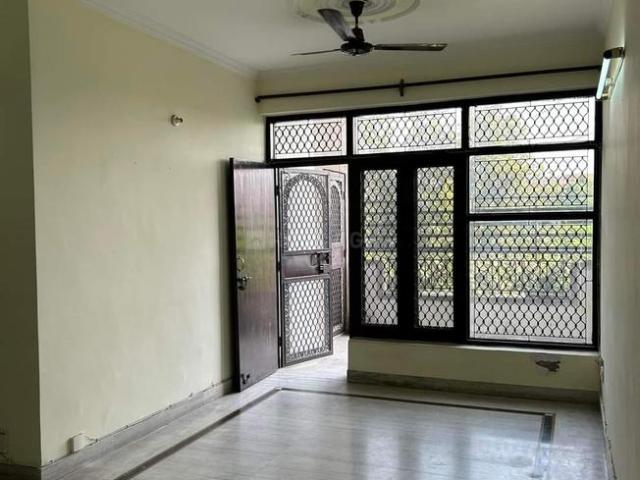 3 BHK Apartment in Sector 11 Dwarka for rent New Delhi. The reference number is 13172444