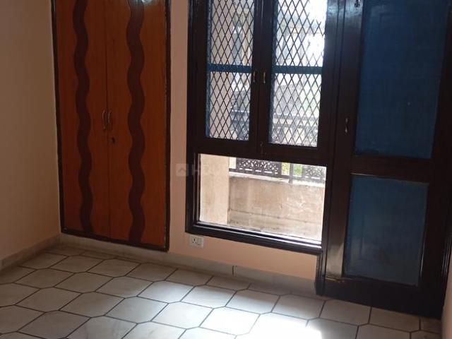 3 BHK Apartment in Sector 11 Dwarka for rent New Delhi. The reference number is 21151850