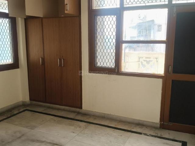 3 BHK Apartment in Sector 11 Dwarka for resale New Delhi. The reference number is 21147672