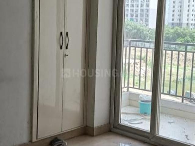 3 BHK Apartment in Sector 120 for rent Noida. The reference number is 21192627