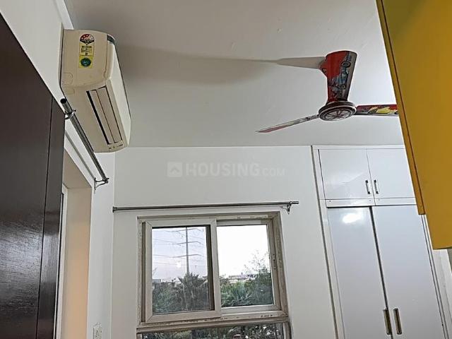 3 BHK Apartment in Sector 121 for rent Noida. The reference number is 19860358
