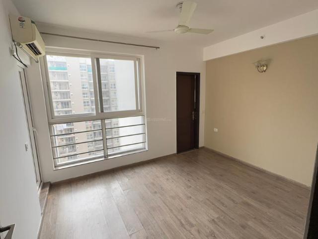 3 BHK Apartment in Sector 121 for rent Noida. The reference number is 20804340