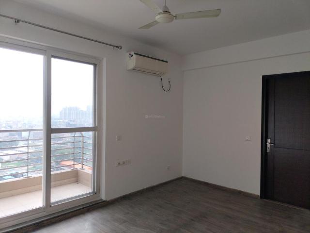 3 BHK Apartment in Sector 121 for rent Noida. The reference number is 20910160