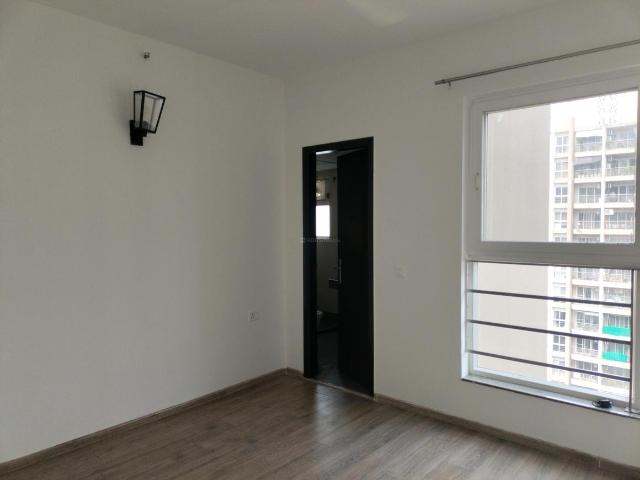 3 BHK Apartment in Sector 121 for rent Noida. The reference number is 20910759