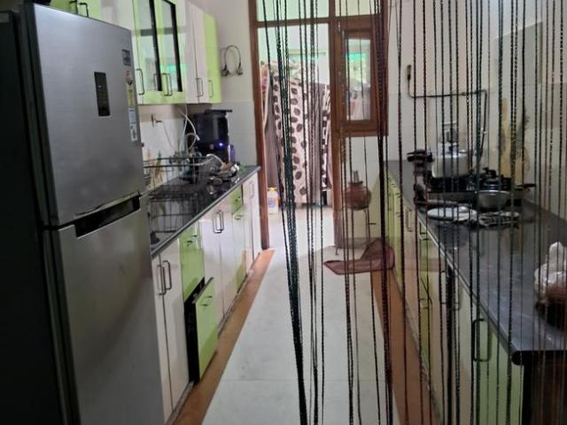 3 BHK Apartment in Sector 122 for rent Noida. The reference number is 21145587