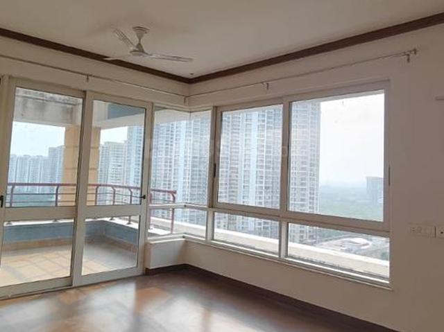 3 BHK Apartment in Sector 128 for rent Noida. The reference number is 19681456