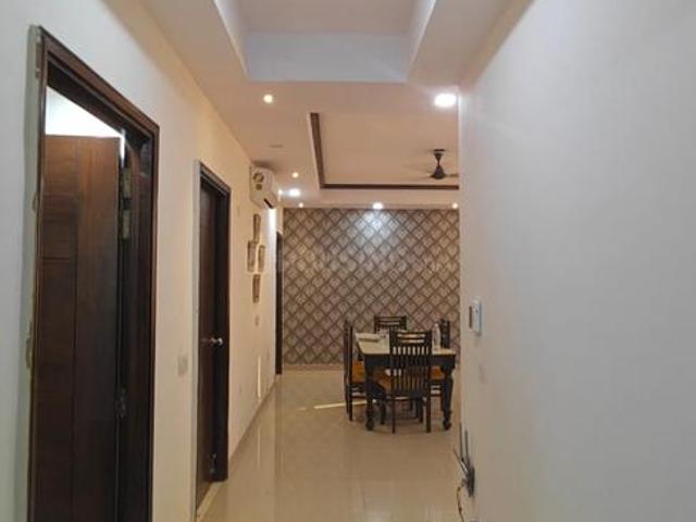 3 BHK Apartment in Sector 128 for rent Noida. The reference number is 20526180