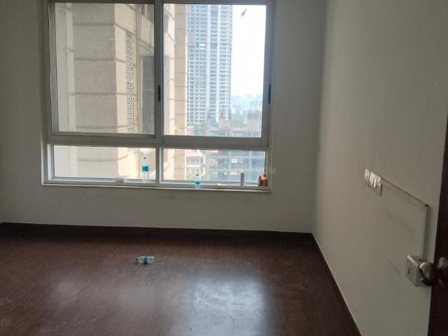 3 BHK Apartment in Sector 128 for rent Noida. The reference number is 20781260