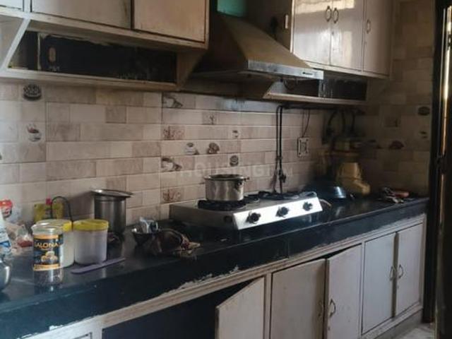 3 BHK Apartment in Sector 12 Dwarka for rent New Delhi. The reference number is 13132966