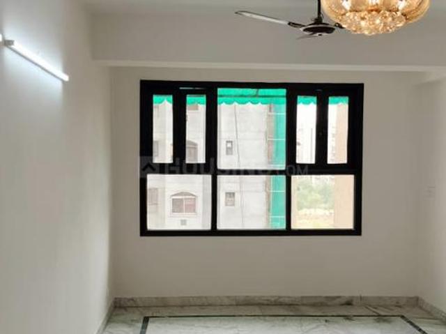 3 BHK Apartment in Sector 12 Dwarka for rent New Delhi. The reference number is 14779264