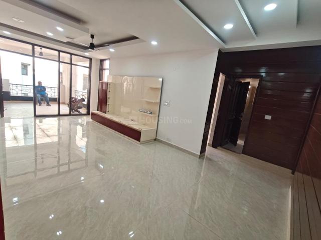 3 BHK Apartment in Sector 12 Dwarka for rent New Delhi. The reference number is 18034933