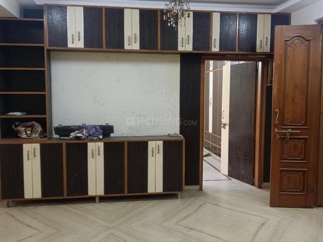 3 BHK Apartment in Sector 12 Dwarka for rent New Delhi. The reference number is 20444818