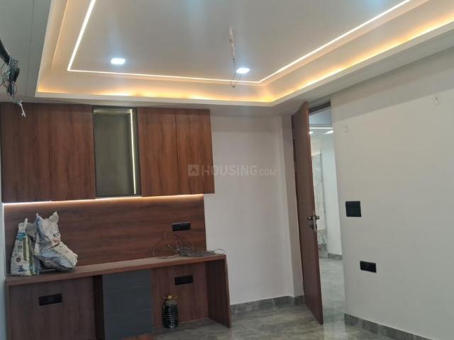 3 BHK Apartment in Sector 12 Dwarka for rent New Delhi. The reference number is 20570197