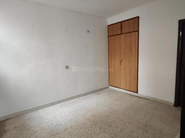 3 BHK Apartment in Sector 12 Dwarka for rent New Delhi. The reference number is 21063266