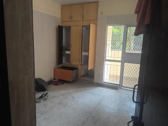 3 BHK Apartment in Sector 12 Dwarka for rent New Delhi. The reference number is 21111620