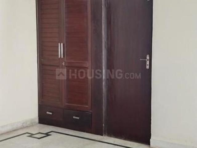 3 BHK Apartment in Sector 12 Dwarka for resale New Delhi. The reference number is 21081745