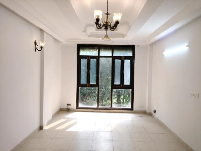 3 BHK Apartment in Sector 12 Dwarka for resale New Delhi. The reference number is 21152318