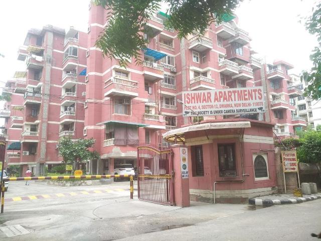 3 BHK Apartment in Sector 12 Dwarka for resale New Delhi. The reference number is 21127884
