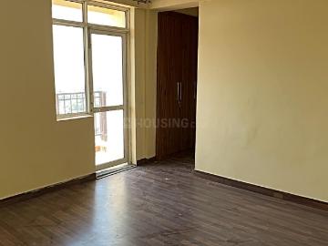 3 BHK Apartment in Sector 133 for rent Noida. The reference number is 20043052
