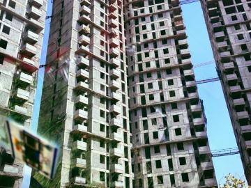 3 BHK Apartment in Sector 133 for resale Noida. The reference number is 19214004