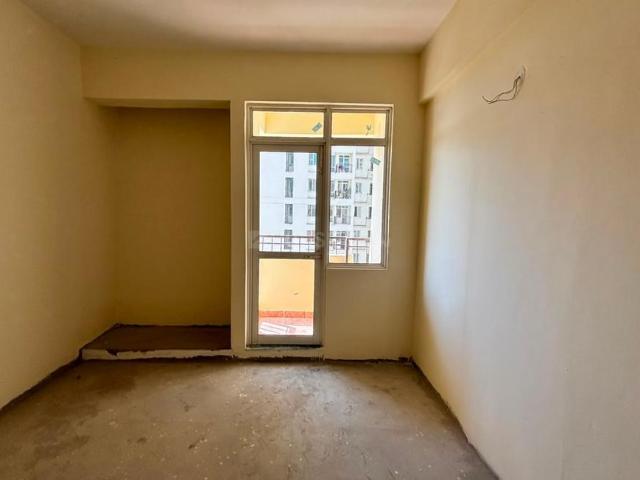 3 BHK Apartment in Sector 133 for resale Noida. The reference number is 20560330