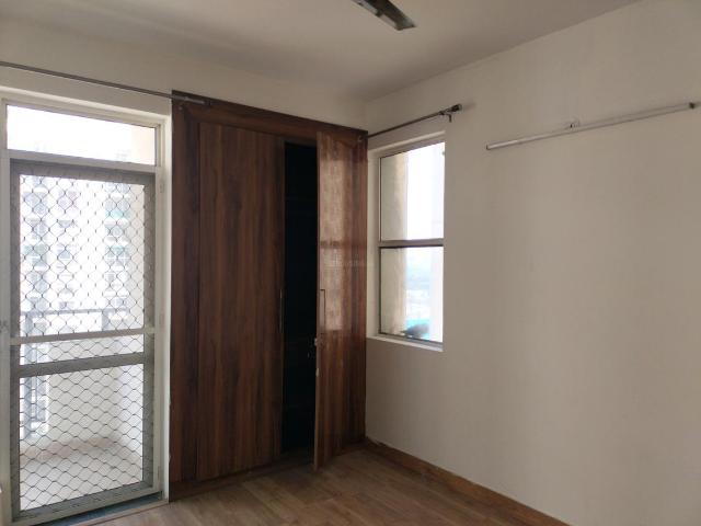 3 BHK Apartment in Sector 130 for rent Noida. The reference number is 19499862