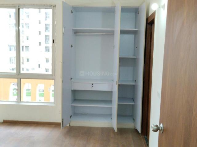 3 BHK Apartment in Sector 131 for rent Noida. The reference number is 20742458