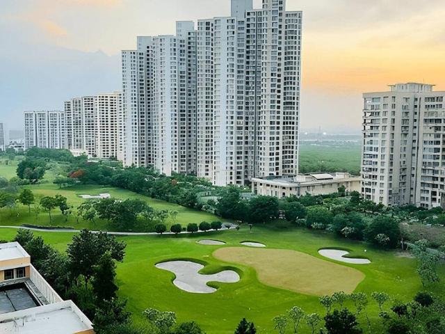 3 BHK Apartment in Sector 131 for resale Noida. The reference number is 20580251