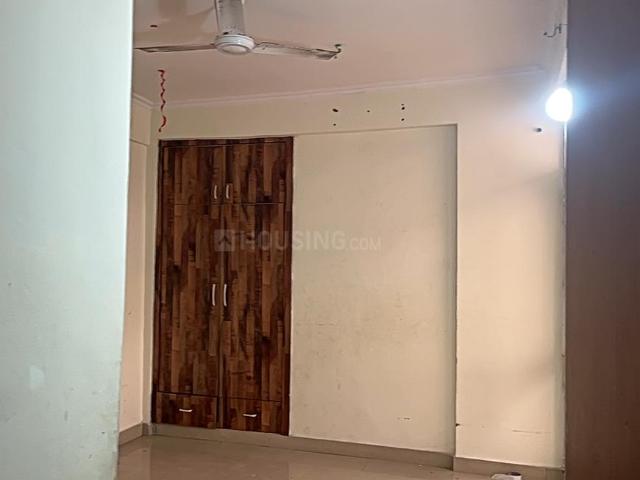 3 BHK Apartment in Sector 137 for rent Noida. The reference number is 19870362