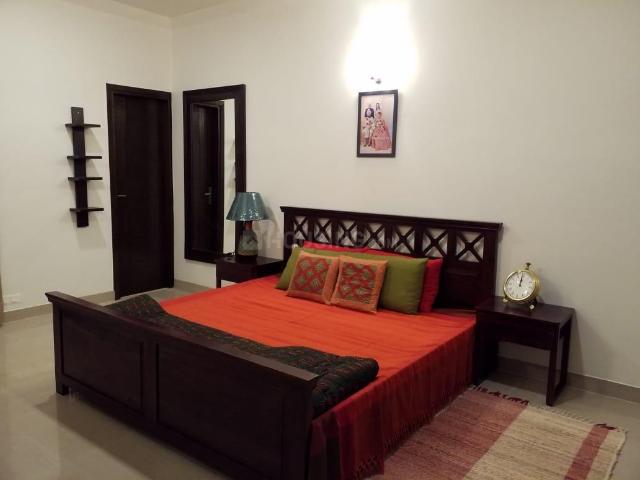 3 BHK Apartment in Sector 137 for rent Noida. The reference number is 20545159