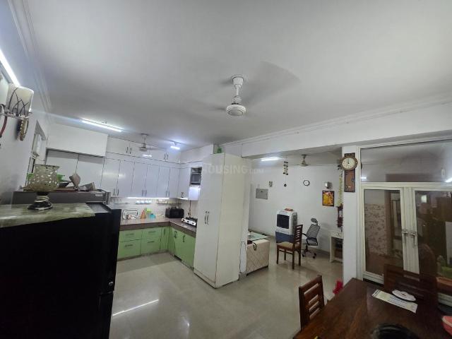 3 BHK Apartment in Sector 137 for rent Noida. The reference number is 20582264