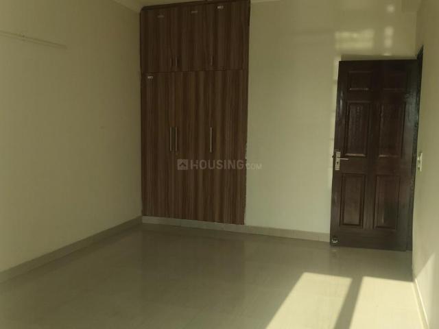 3 BHK Apartment in Sector 137 for rent Noida. The reference number is 20501042